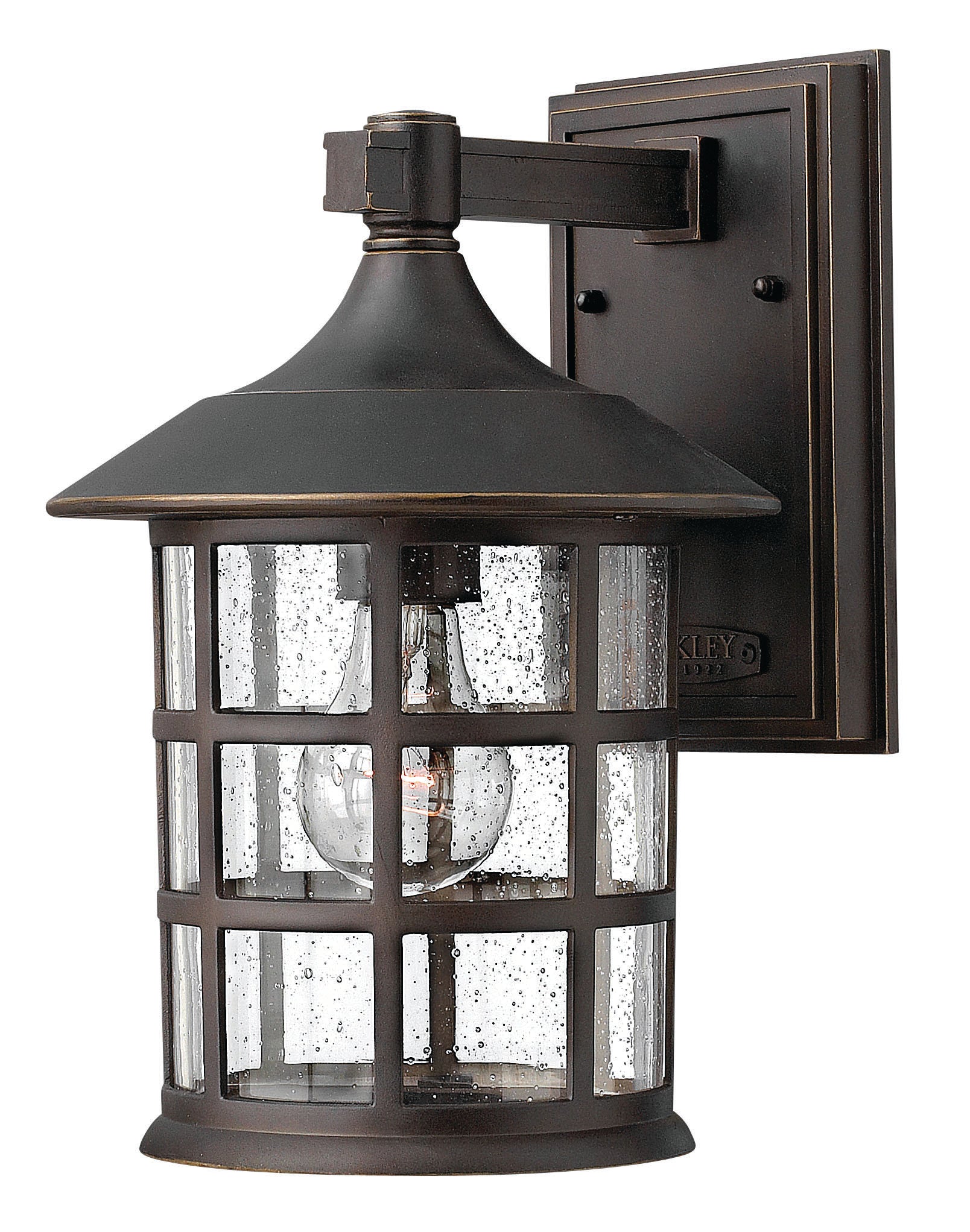 Freeport 1L Medium Outdoor Lantern - 1804OZ