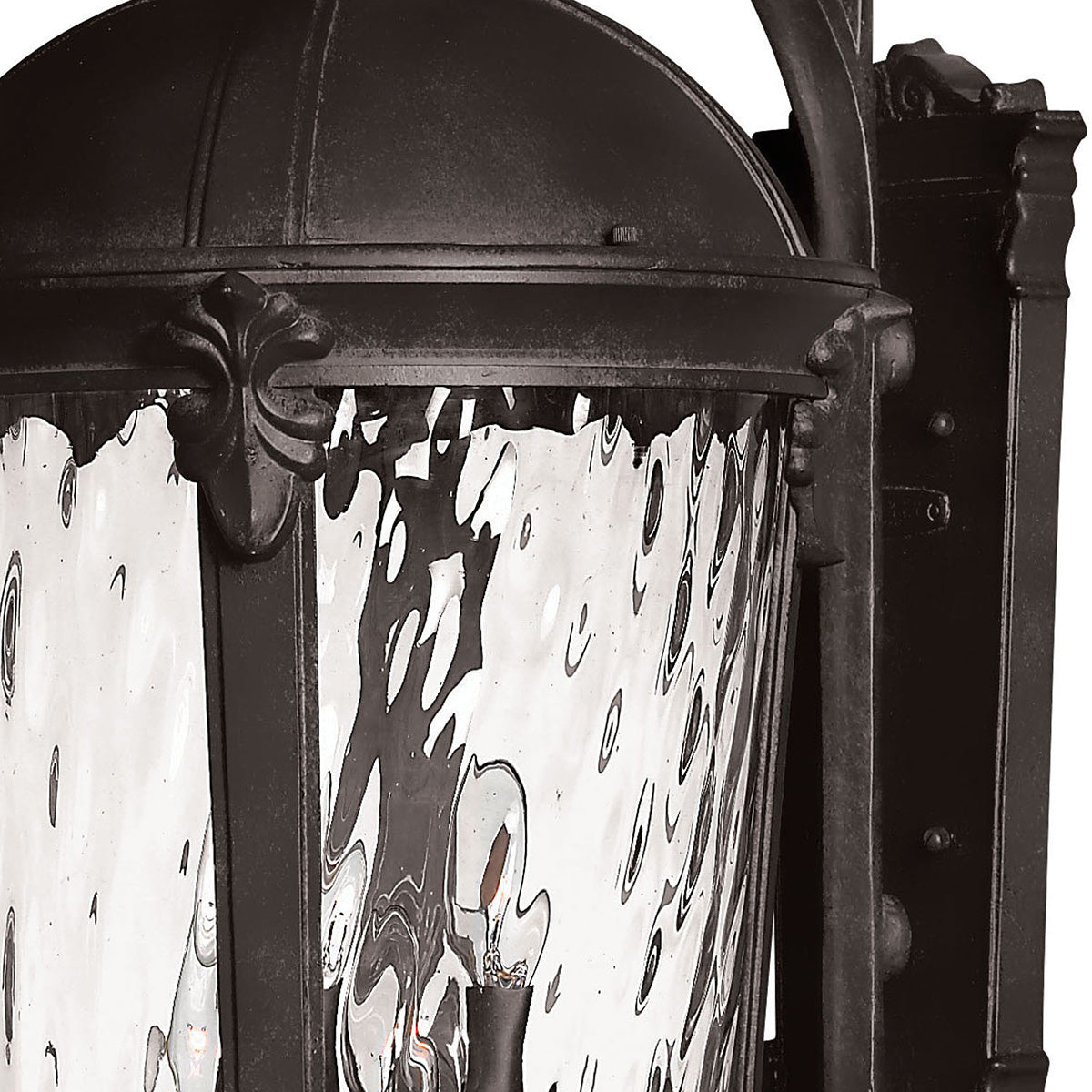 Windsor 6L outdoor wall lantern - 1929BK