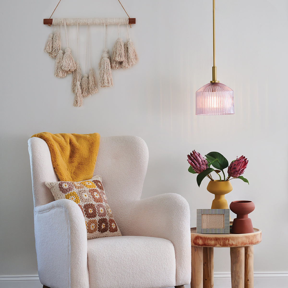 83727lcb-ro_lisette_livingroom 1200x1200.jpg
