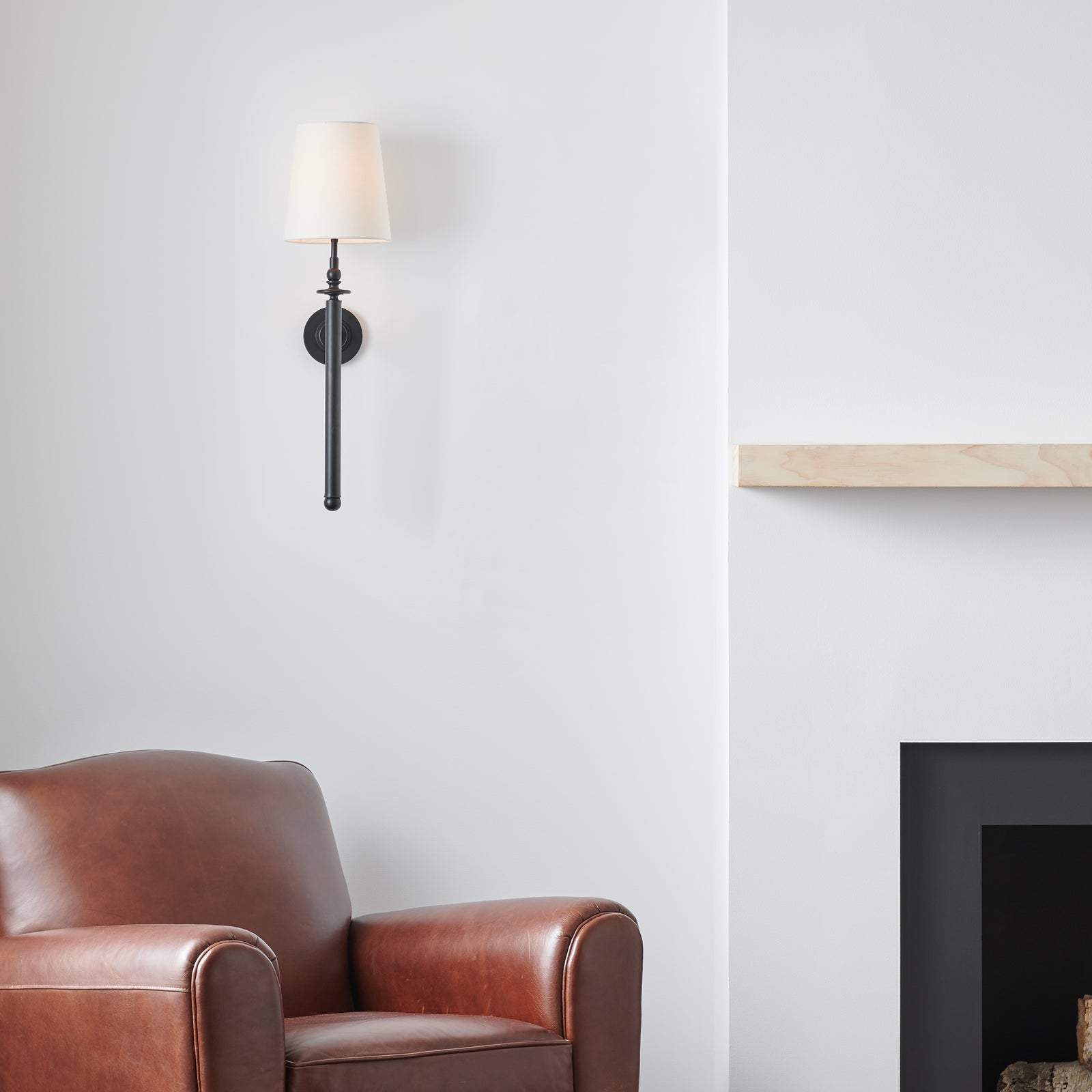 Capri 1L tall wall sconce - TW1021AI *